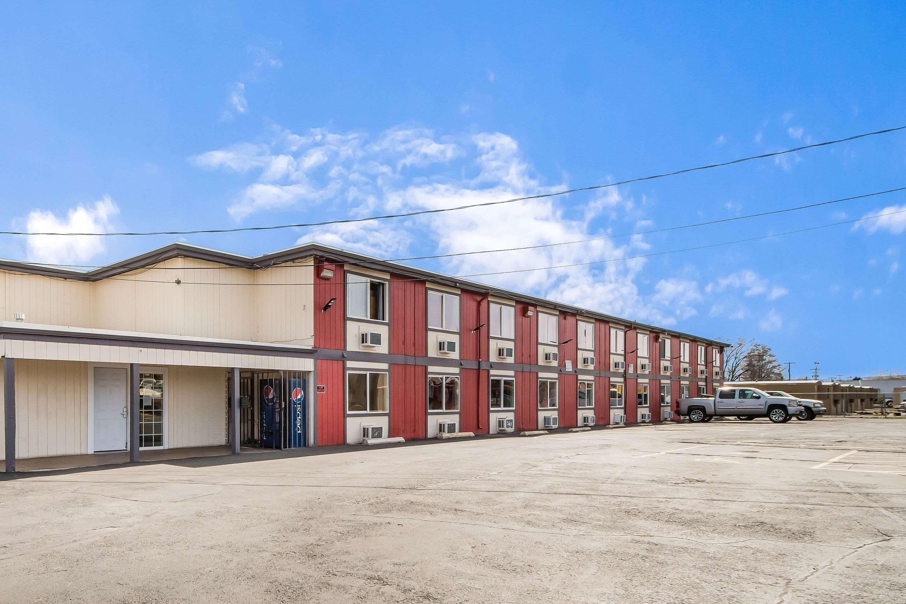 Rodeway Inn Якіма Екстер'єр фото